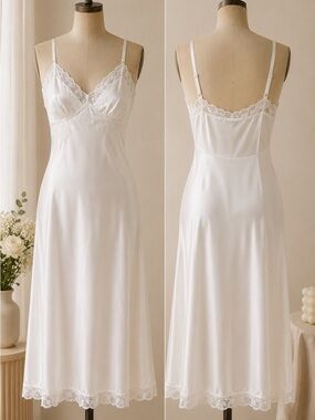 Vintage Sears White Antron III Nylon Full Slip Lace Trim Size 34 XS/S Bridal